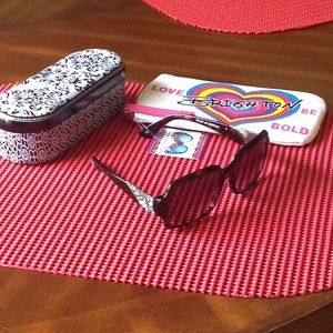 Brighton sun glasses new